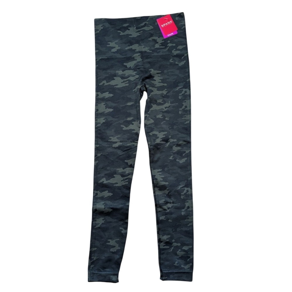 Spanx Look At Me Now Seamless Camo Leggings Green Camouflage Medium NWT